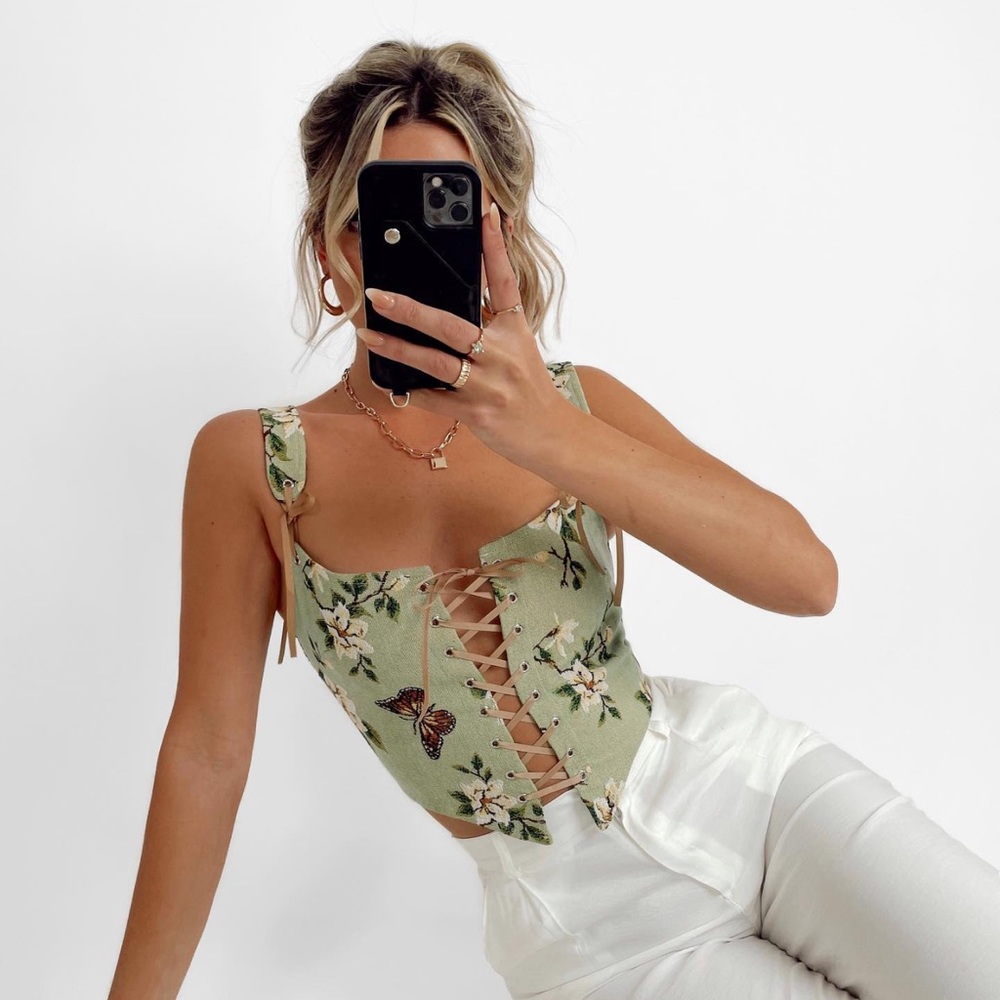 Up and down meadows tie up corset